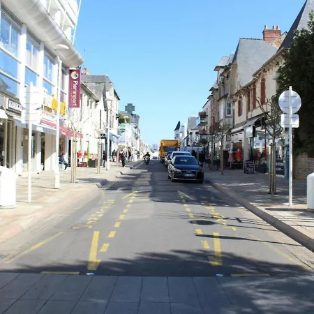 Renove, Idealement Situe A La Baule, Proche Et Commodites - Fr-1-245-86 Apartmán